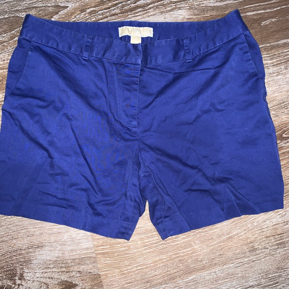 //3 for $15// Michael Kors Shorts